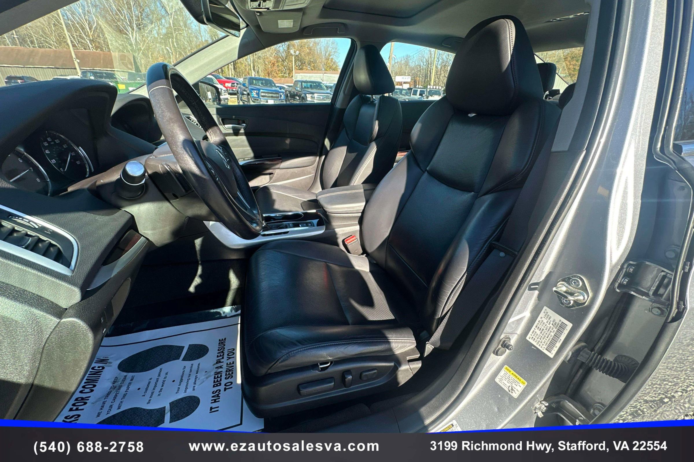 Used 2017 Acura TLX 2.4 w/Technology Pkg Sedan 4D image 12