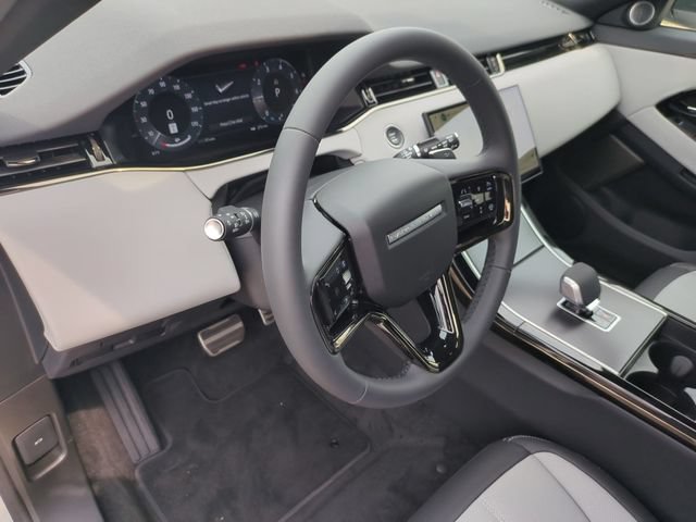 New 2026 Land Rover Range Rover Evoque Hoxton AWD/4WD image 7