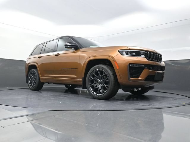 New 2026 Jeep Grand Cherokee Summit w/ Obsidian Package AWD/4WD image 19