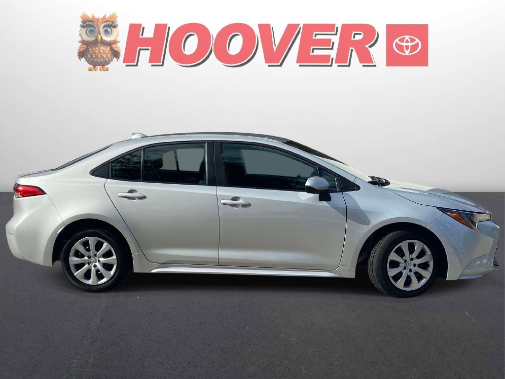 Used 2026 Toyota Corolla LE FWD image 2