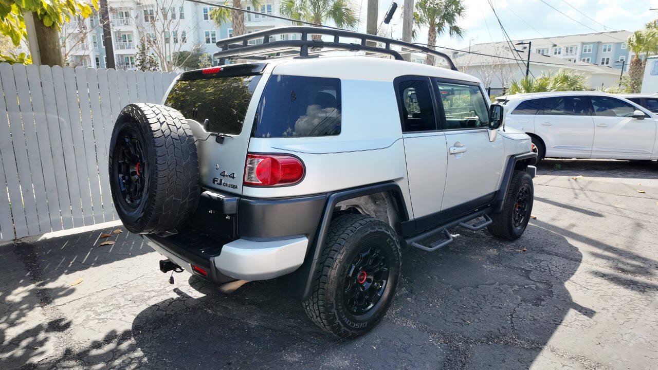 Used 2008 Toyota FJ Cruiser 4WD image 3