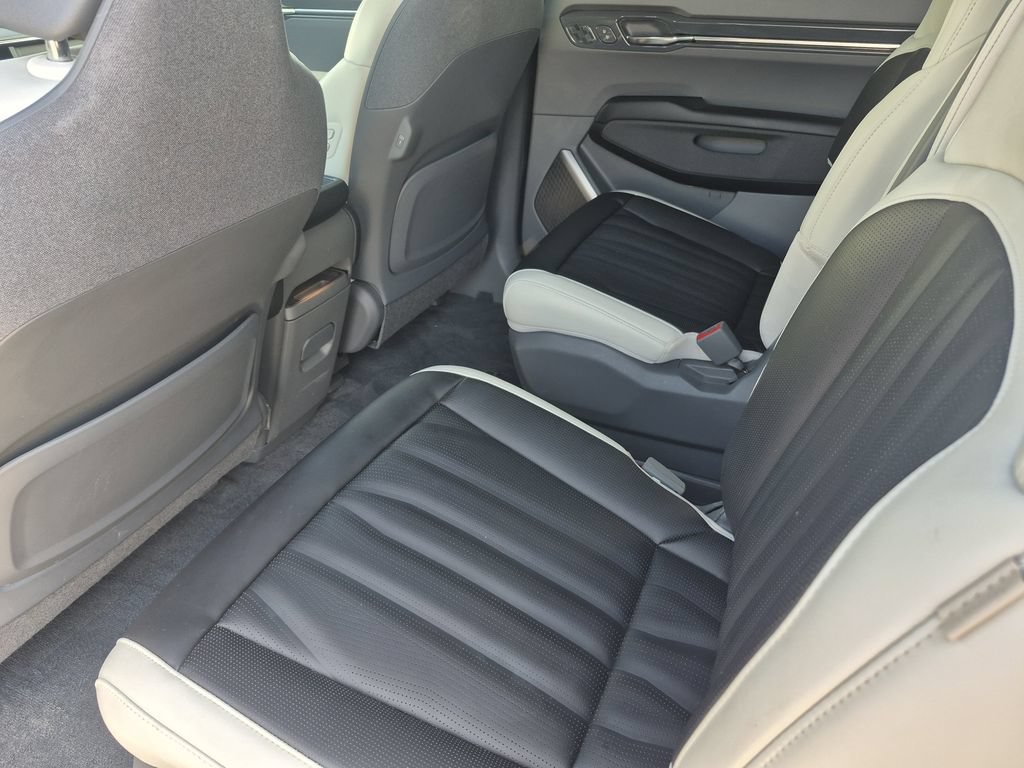Certified 2024 Kia EV9 GT-Line AWD/4WD image 14