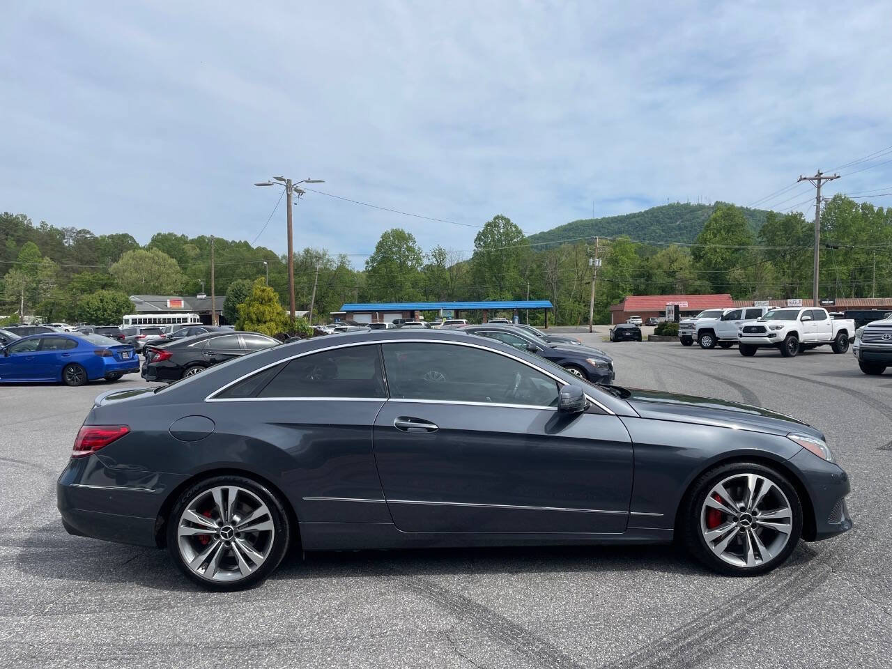 Used 2016 Mercedes-Benz E 400 Coupe image 8