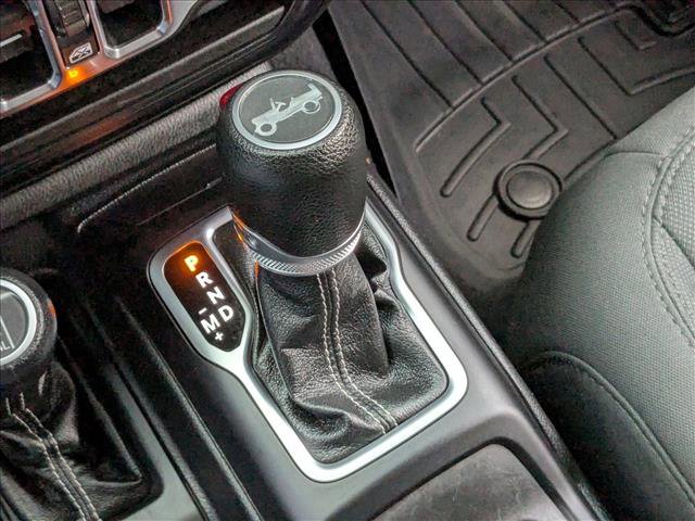 Used 2020 Jeep Wrangler Unlimited Sahara w/ Uconnect 4C Nav & Sound Group image 12