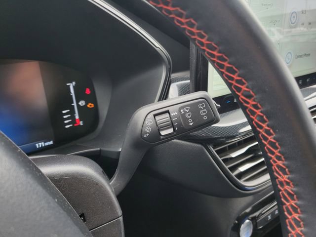 Used 2024 Ford Escape ST-Line w/ Tech Pack #1 FWD image 16