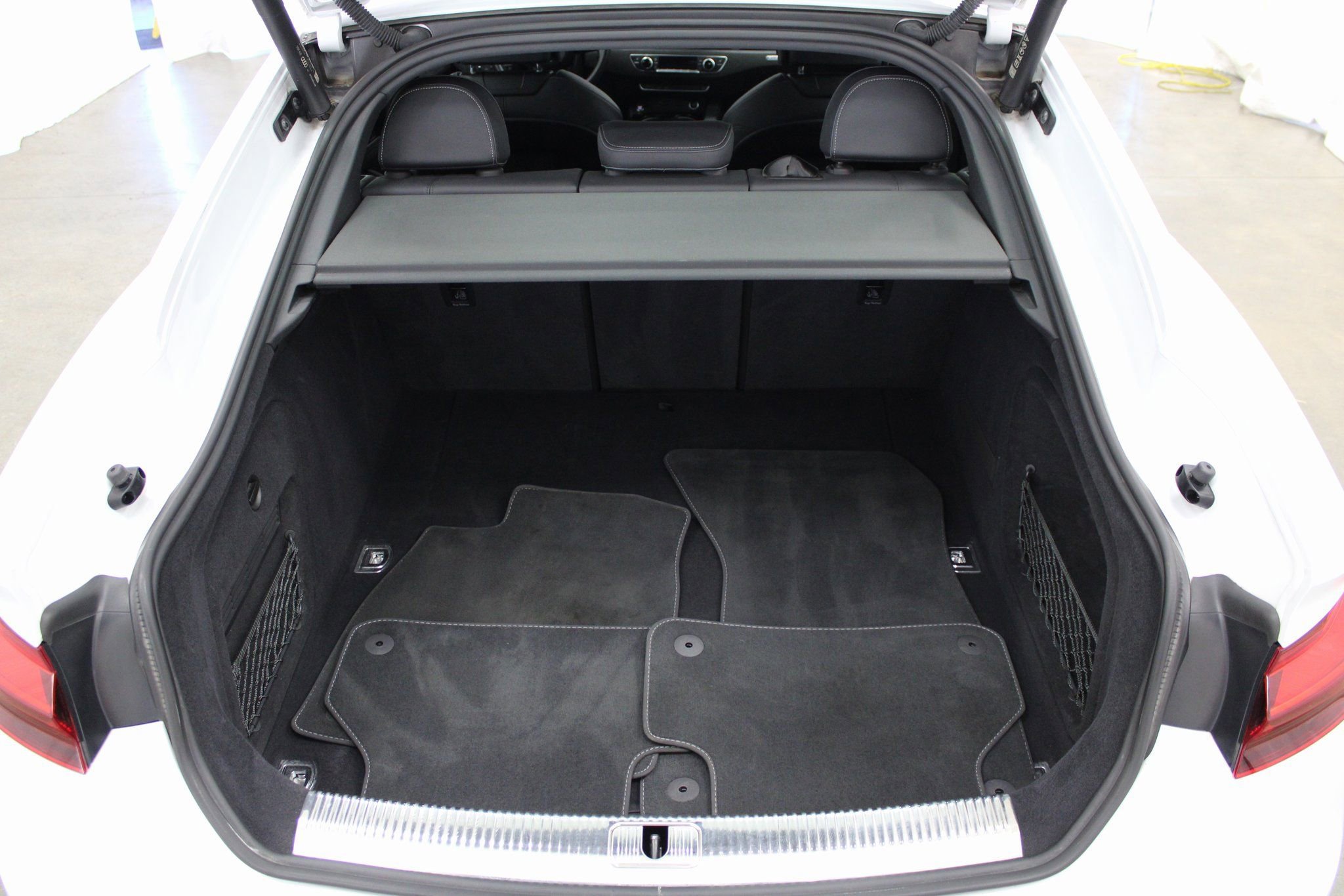 Used 2022 Audi A5 2.0T Premium image 24