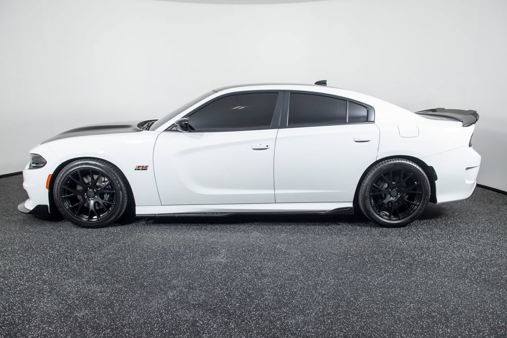 Used 2023 Dodge Charger Scat Pack w/ Plus Group RWD image 4