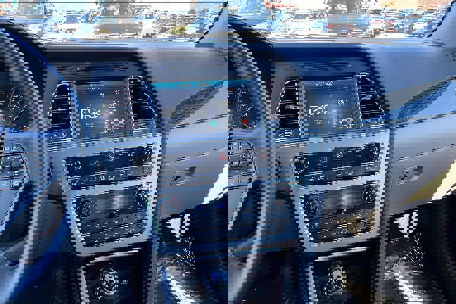 Used 2015 Hyundai Sonata Limited w/ Option Group 06 image 7