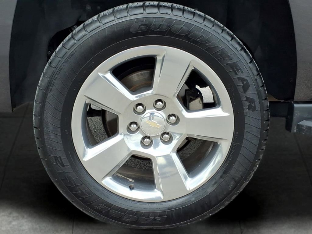 Used 2018 Chevrolet Tahoe LS RWD image 9
