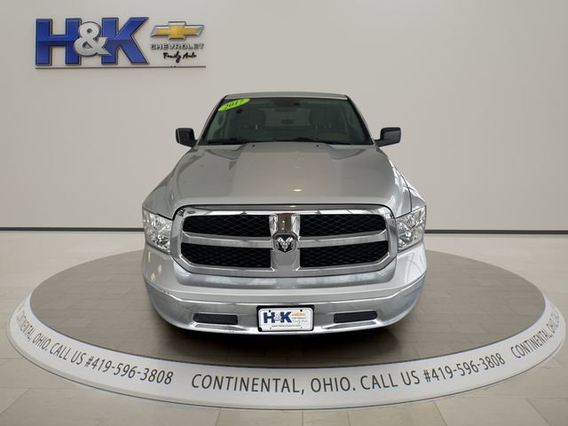 Used 2017 RAM 1500 Classic SLT image 2