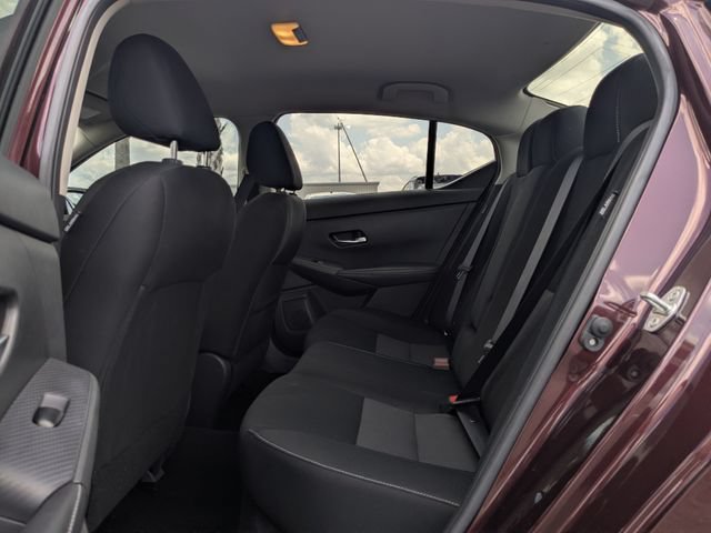 Used 2022 Nissan Sentra SV FWD image 15