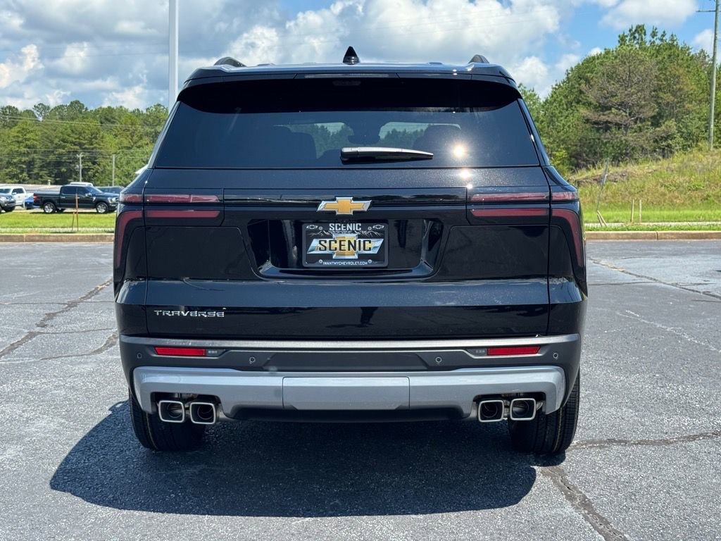 New 2026 Chevrolet Traverse LT w/ Driver Confidence Package image 4