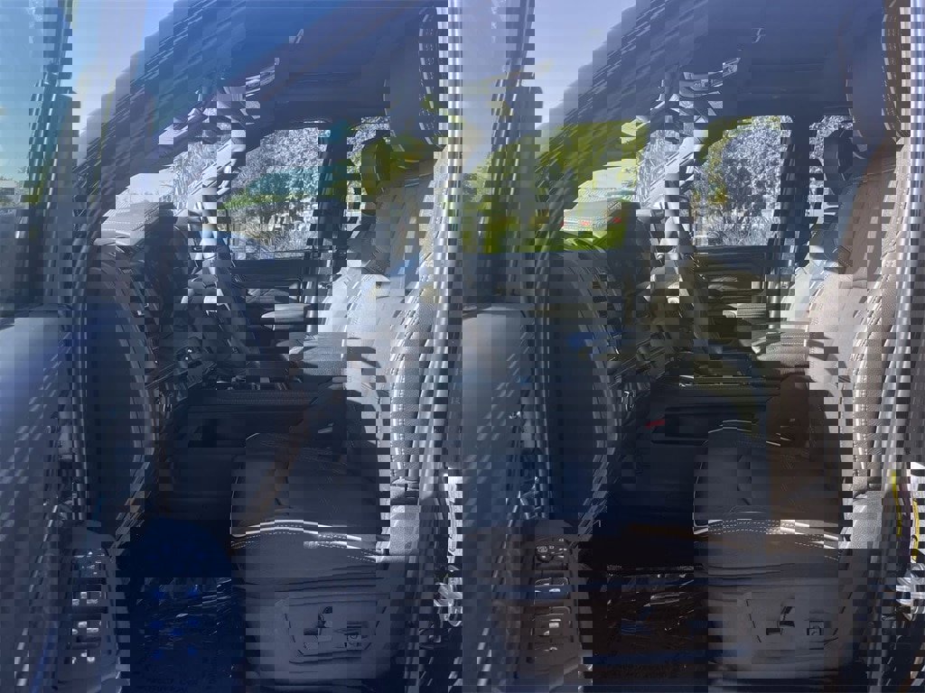 New 2025 RAM 2500 Limited image 11