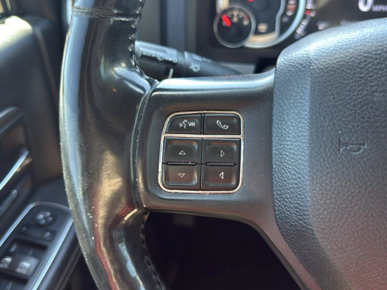 Used 2014 RAM 1500 Sport AWD/4WD image 19