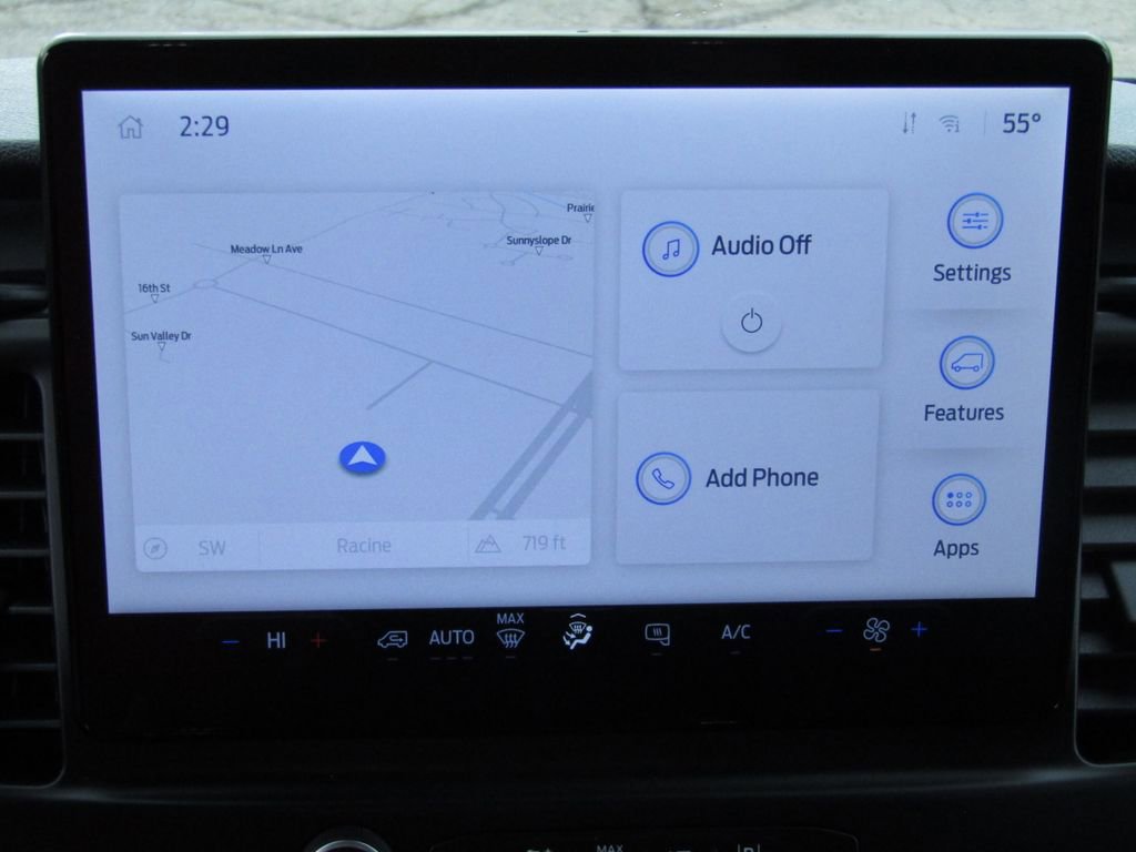 Used 2024 Ford E-Transit 148 Medium Roof image 26