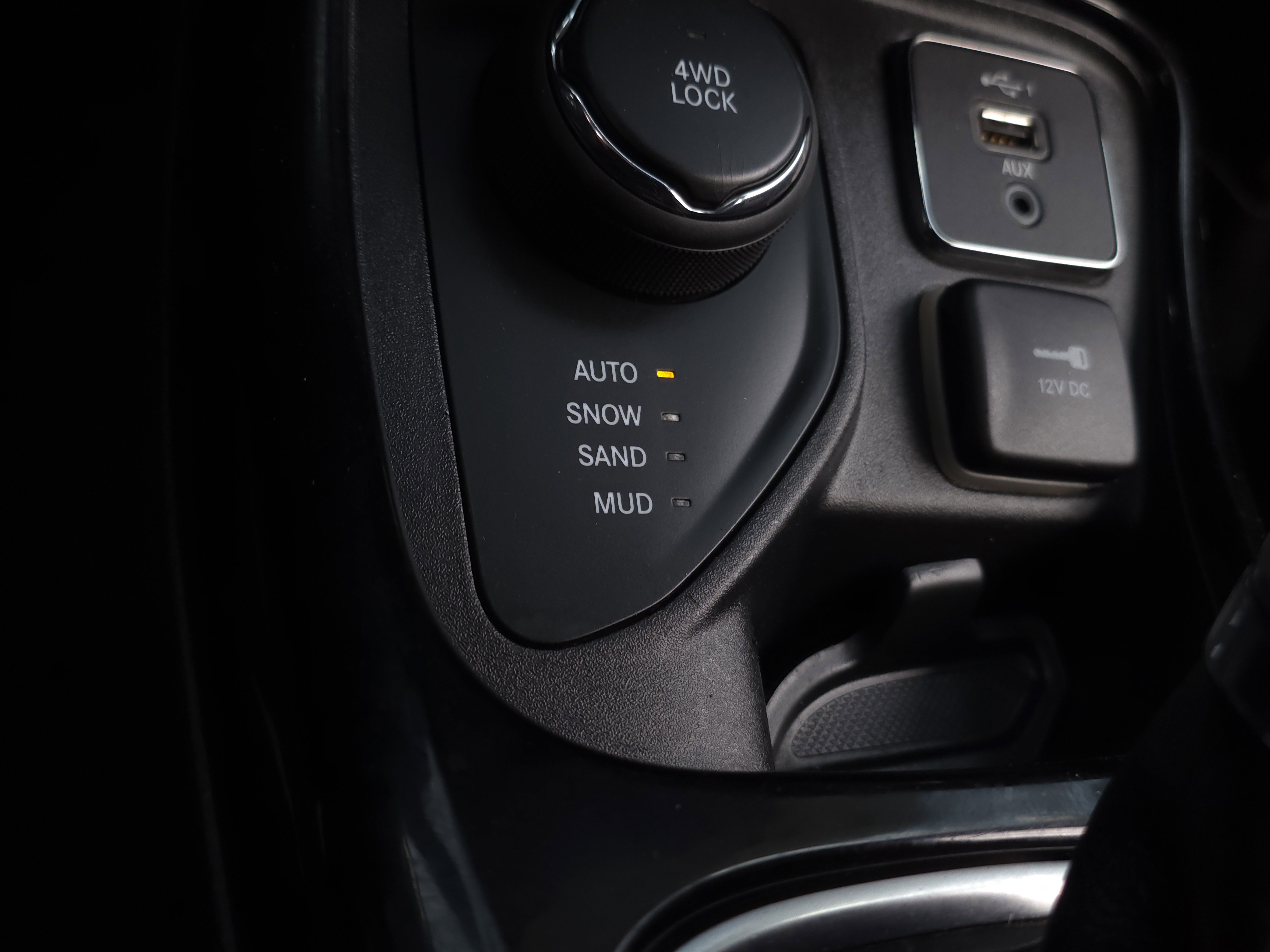 Used 2021 Jeep Compass Limited image 19