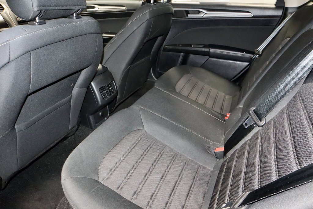 Certified 2019 Ford Fusion SE image 21