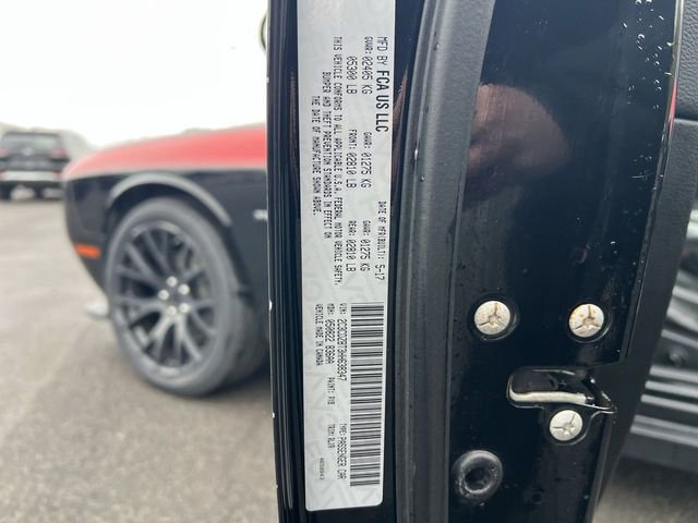 Used 2017 Dodge Challenger R/T Plus RWD image 26