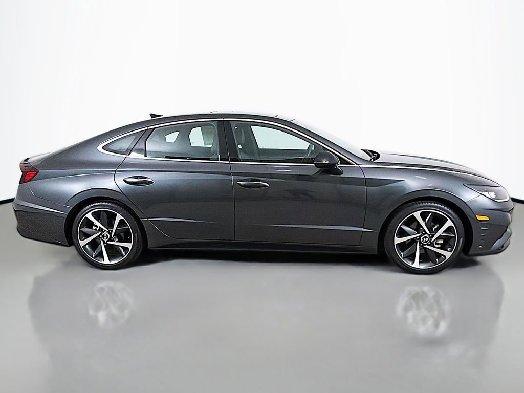 Used 2023 Hyundai Sonata SEL Plus image 16