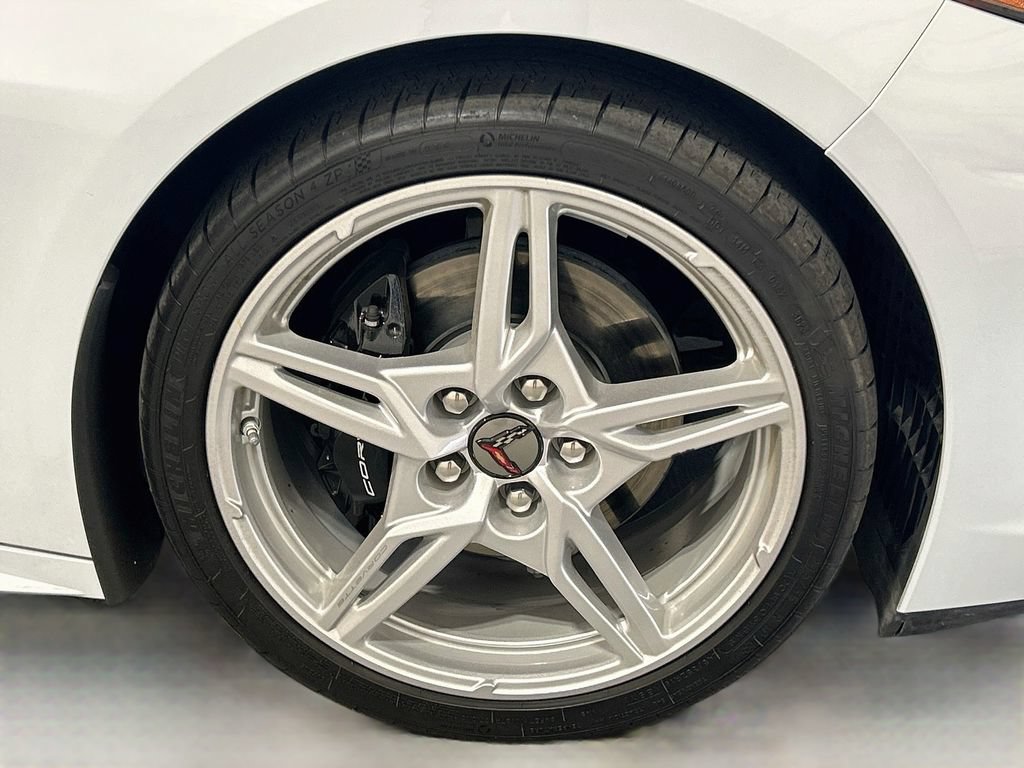 Used 2024 Chevrolet Corvette Stingray Coupe w/ 1LT RWD image 25