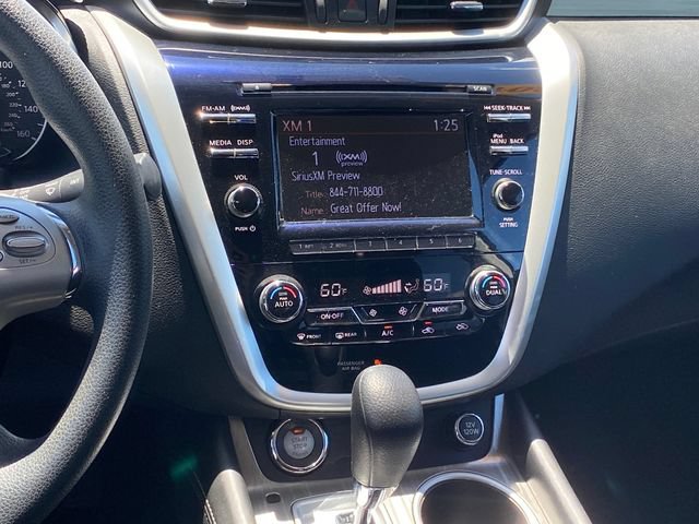Used 2017 Nissan Murano S AWD/4WD image 10