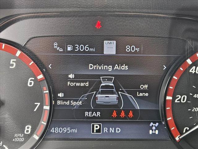 Used 2021 Nissan Titan PRO-4X w/ Pro-4x Convenience Package AWD/4WD image 11