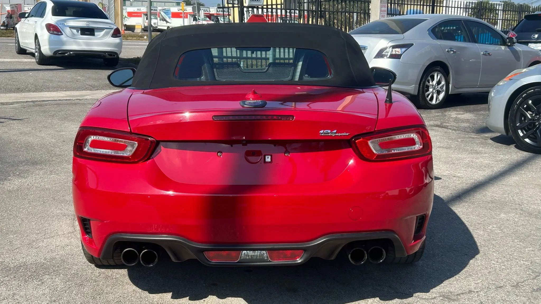 Used 2018 FIAT 124 Spider Abarth image 6