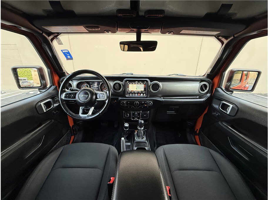 Used 2020 Jeep Wrangler Unlimited Sahara w/ Uconnect 4C Nav & Sound Group image 7