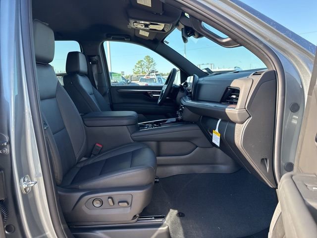 New 2026 Chevrolet Suburban LT w/ Comfort Package image 26