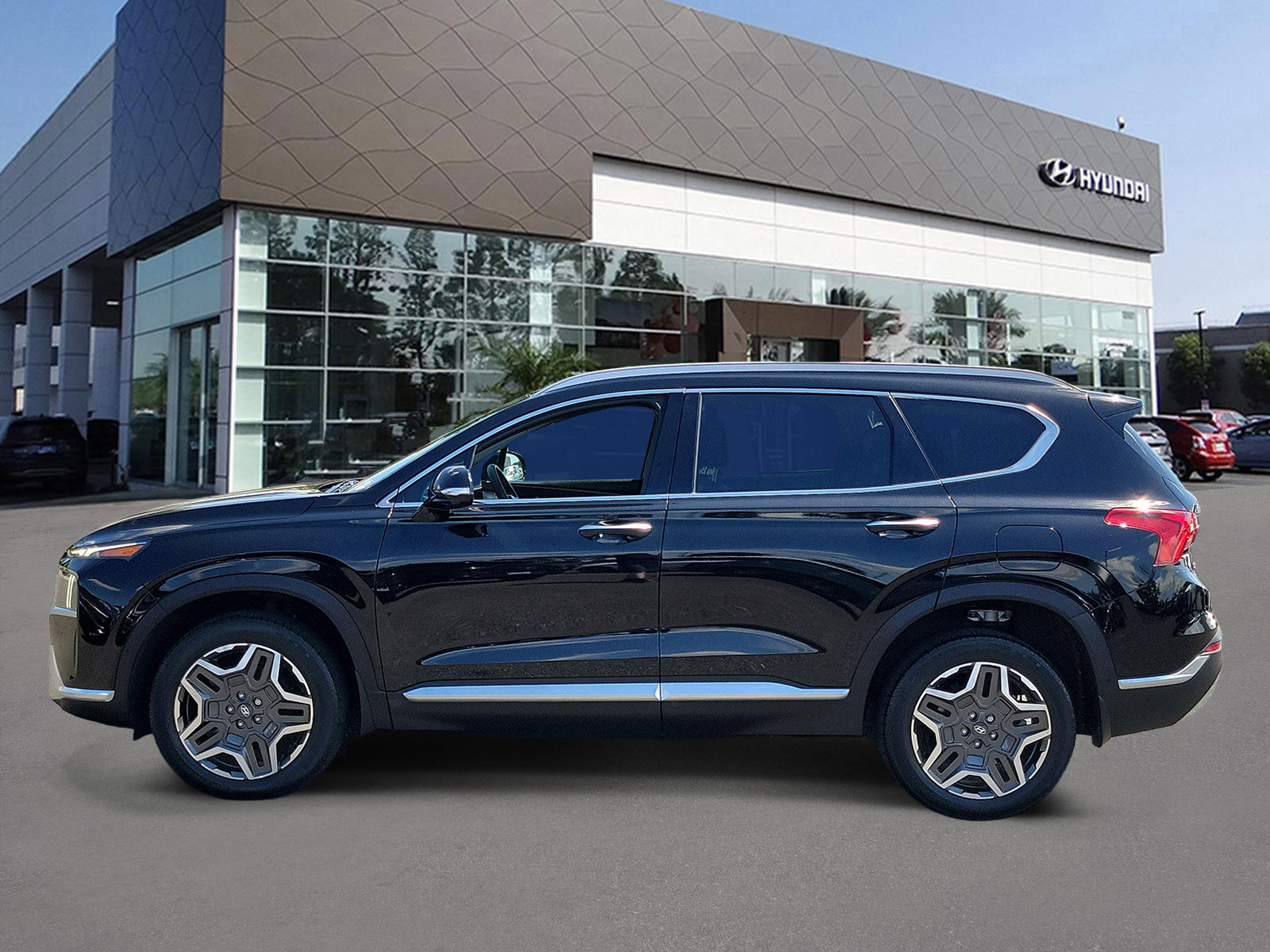 Certified 2023 Hyundai Santa Fe Limited AWD/4WD image 3