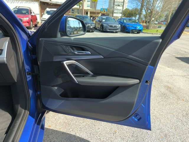 Used 2025 BMW X2 xDrive28i w/ M Sport Package image 34