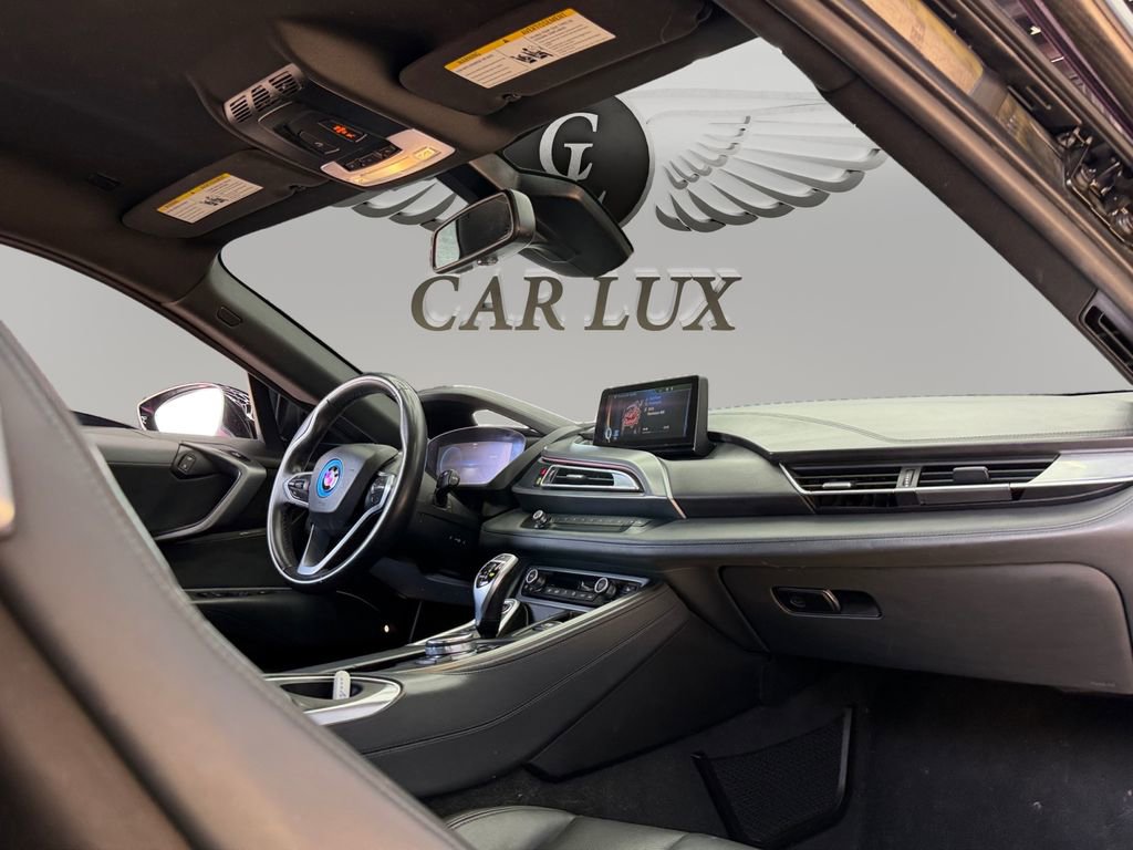 Used 2015 BMW i8 image 22
