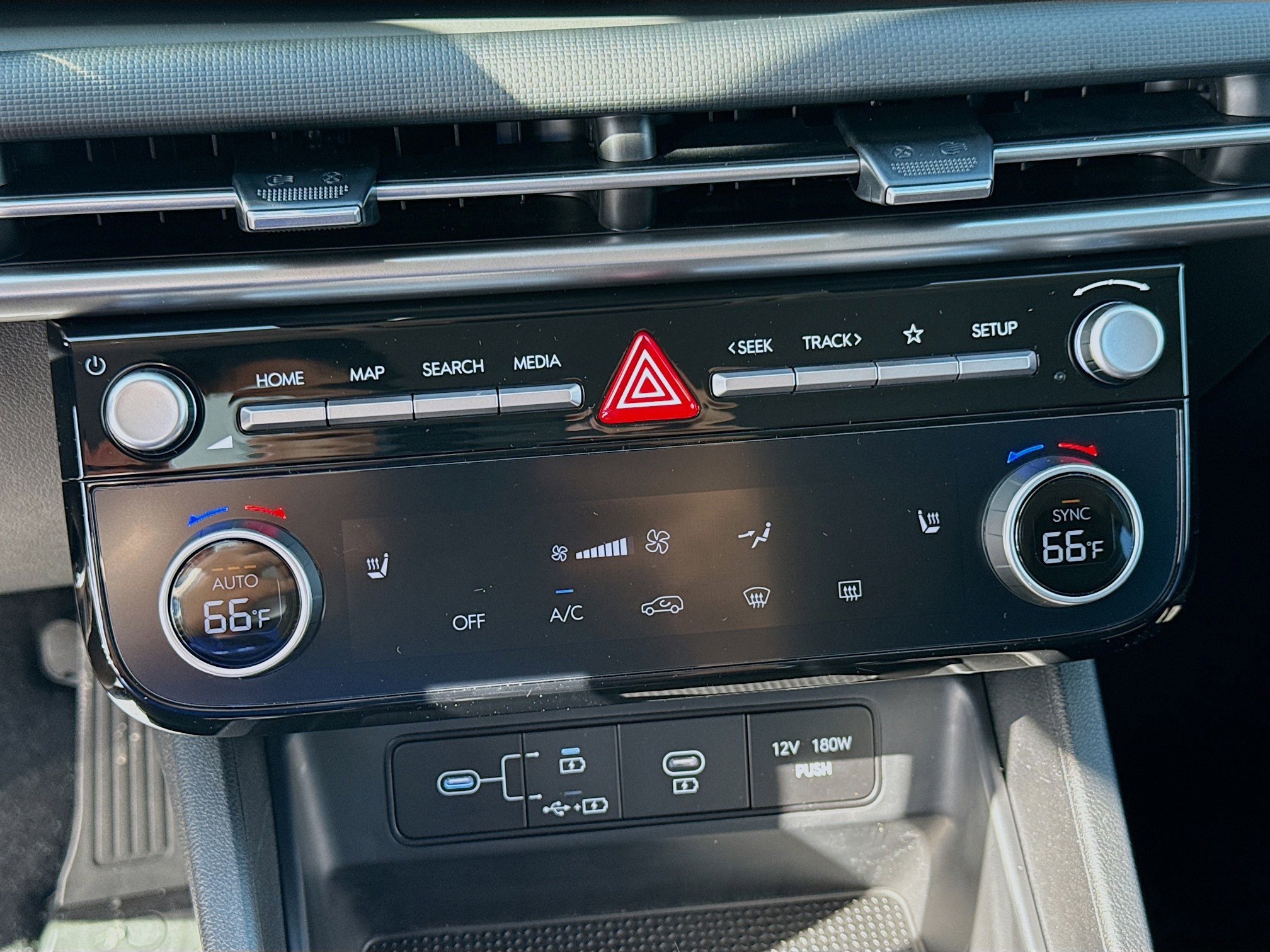 New 2026 Hyundai Tucson SEL image 12