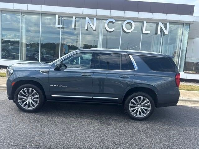 Used 2021 GMC Yukon Denali w/ Denali Premium Package RWD image 9