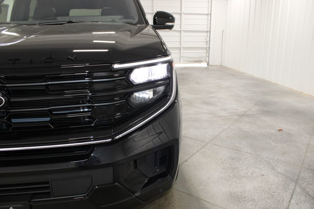 New 2025 Ford Expedition Platinum image 12