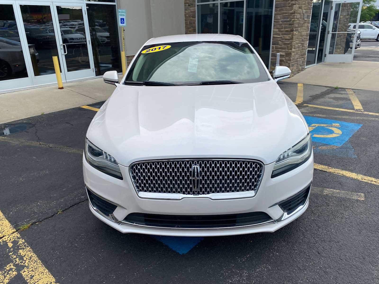 Used 2017 Lincoln MKZ Select FWD image 13