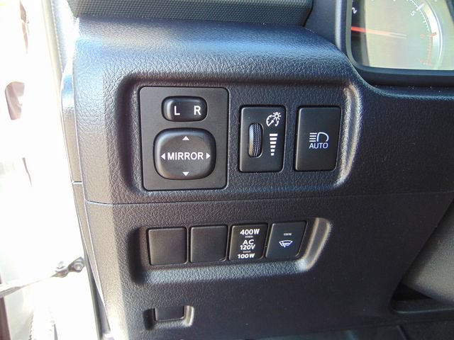 Used 2024 Toyota 4Runner TRD Off-Road Premium AWD/4WD image 19
