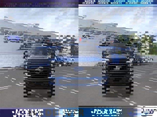 New 2026 Ford F250 4x4 Crew Cab Super Duty image 6