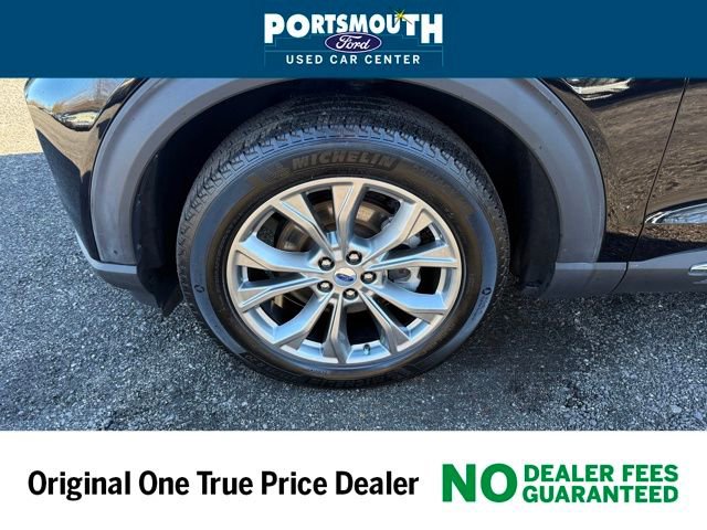 Used 2022 Ford Explorer XLT w/ Equipment Group 202A image 30