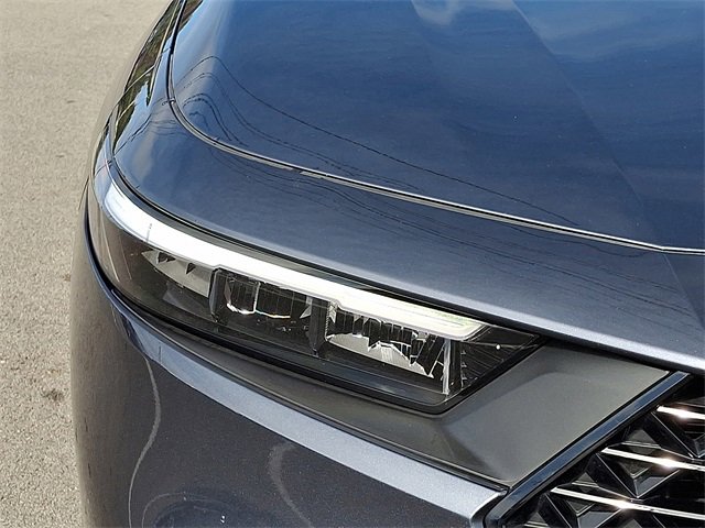 Certified 2024 Honda Accord EX image 27