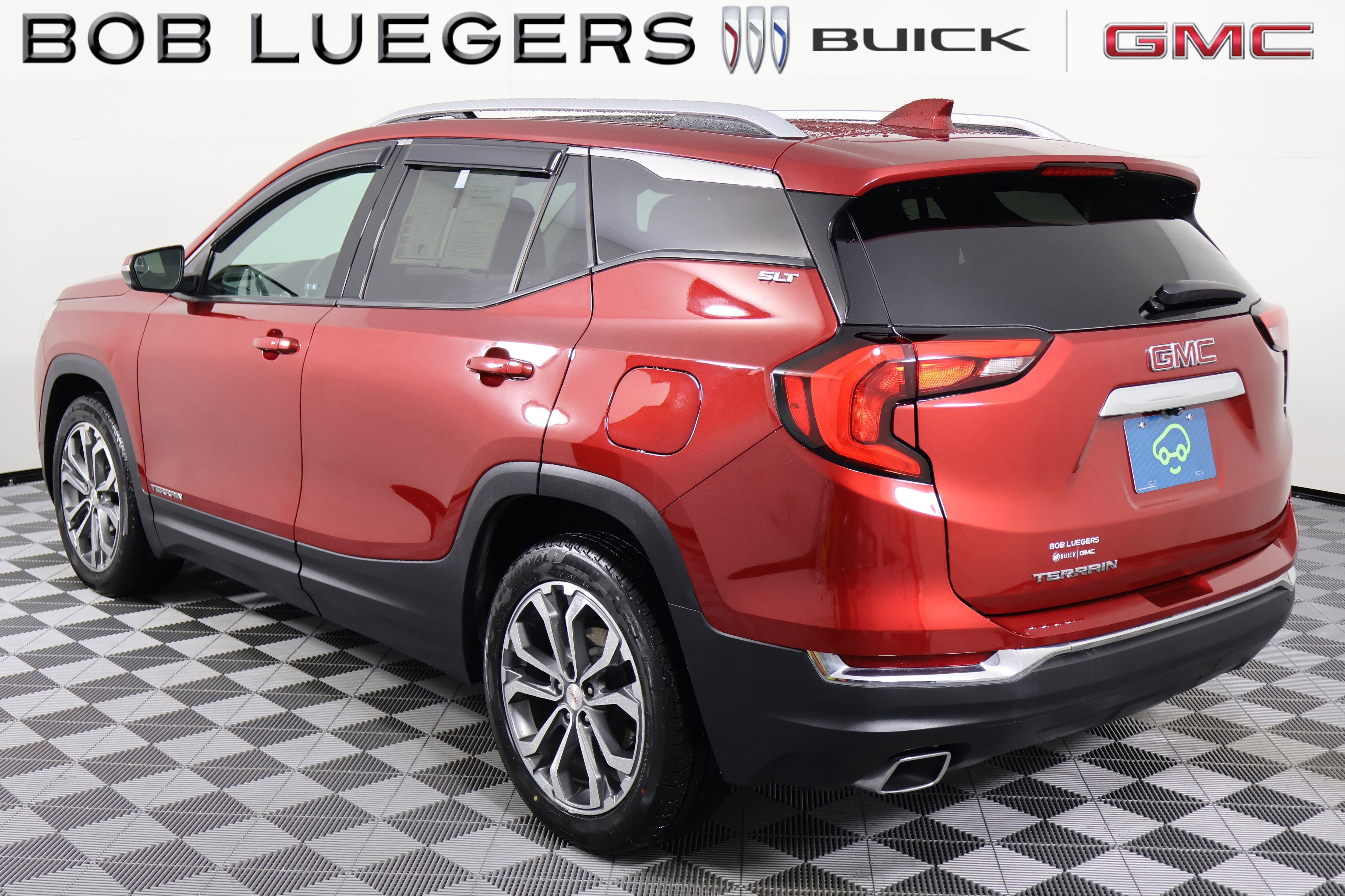 Certified 2020 GMC Terrain SLT w/ Preferred Package FWD image 4