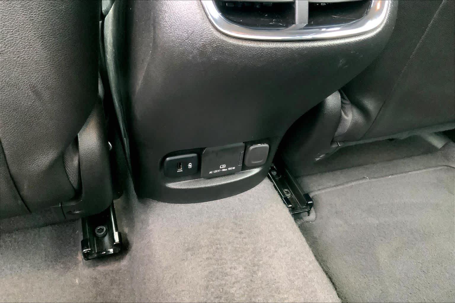 Used 2024 Chevrolet Malibu LT FWD image 35