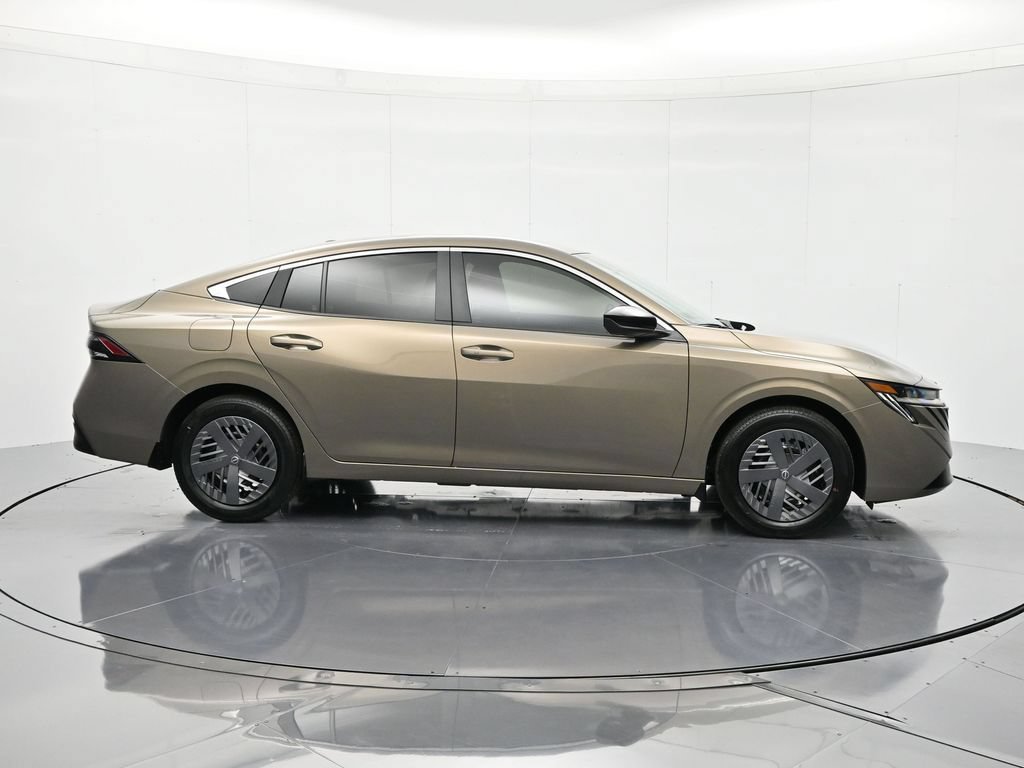 New 2026 Nissan Sentra SV w/ Floor Mat Package FWD image 4