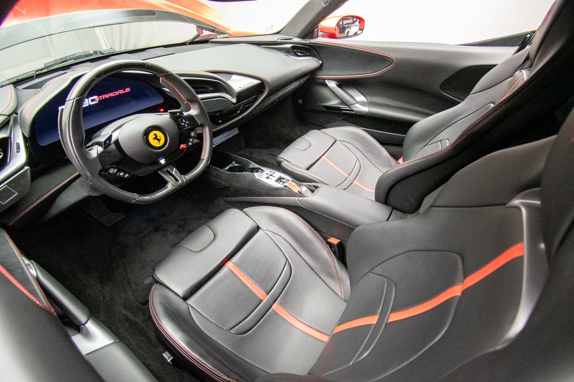 Used 2022 Ferrari SF90 Stradale AWD/4WD image 10