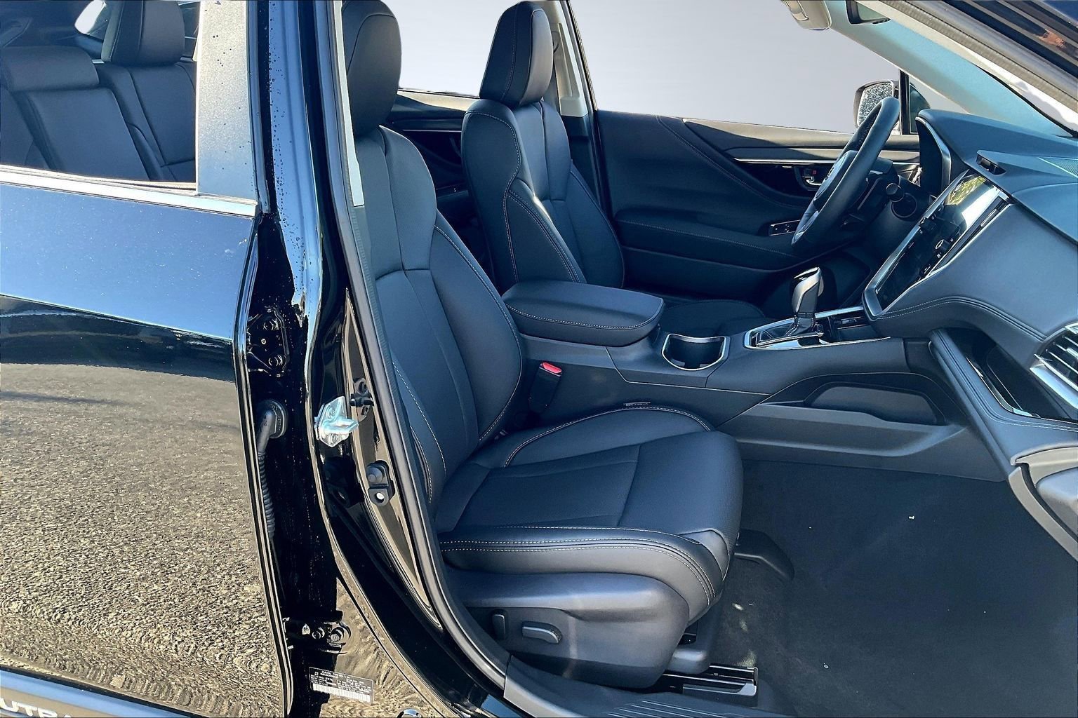 New 2025 Subaru Outback Limited image 23