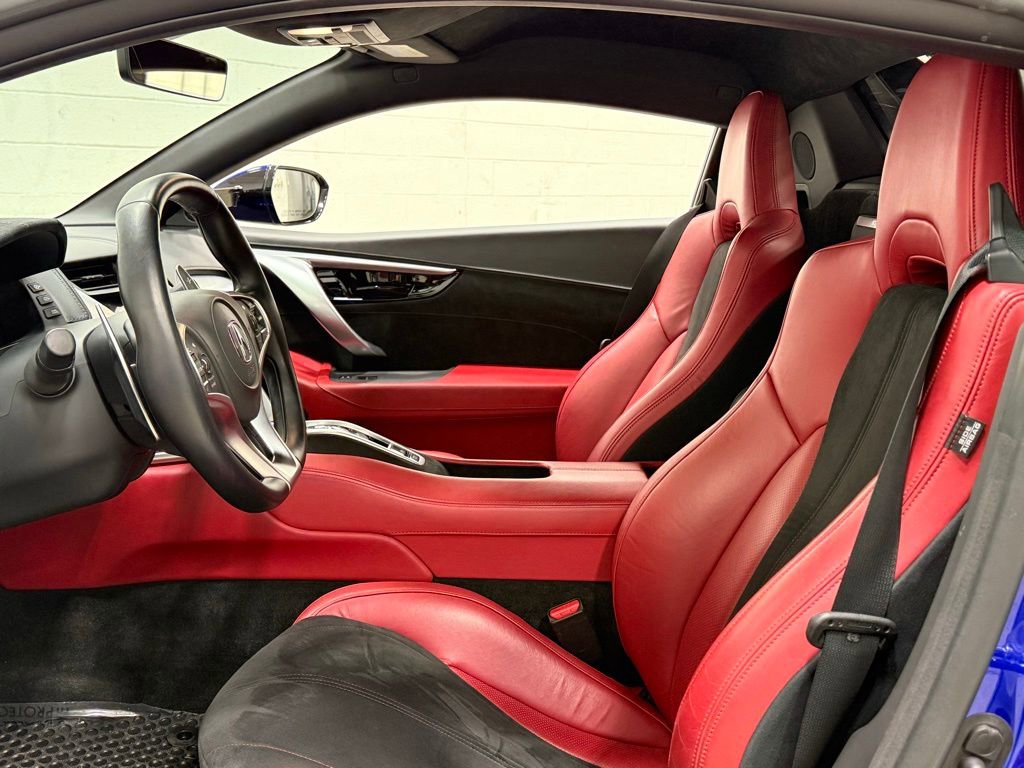 Used 2017 Acura NSX image 28