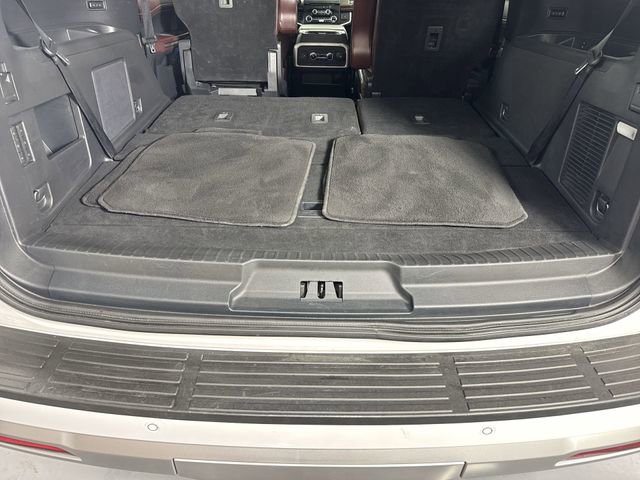 Used 2023 Ford Expedition Limited image 32