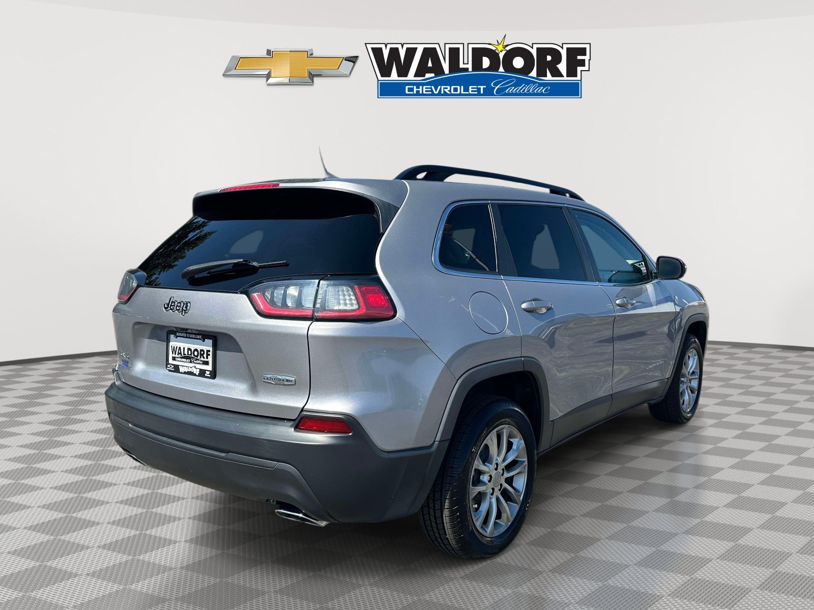 Used 2022 Jeep Cherokee Latitude Lux AWD/4WD image 6