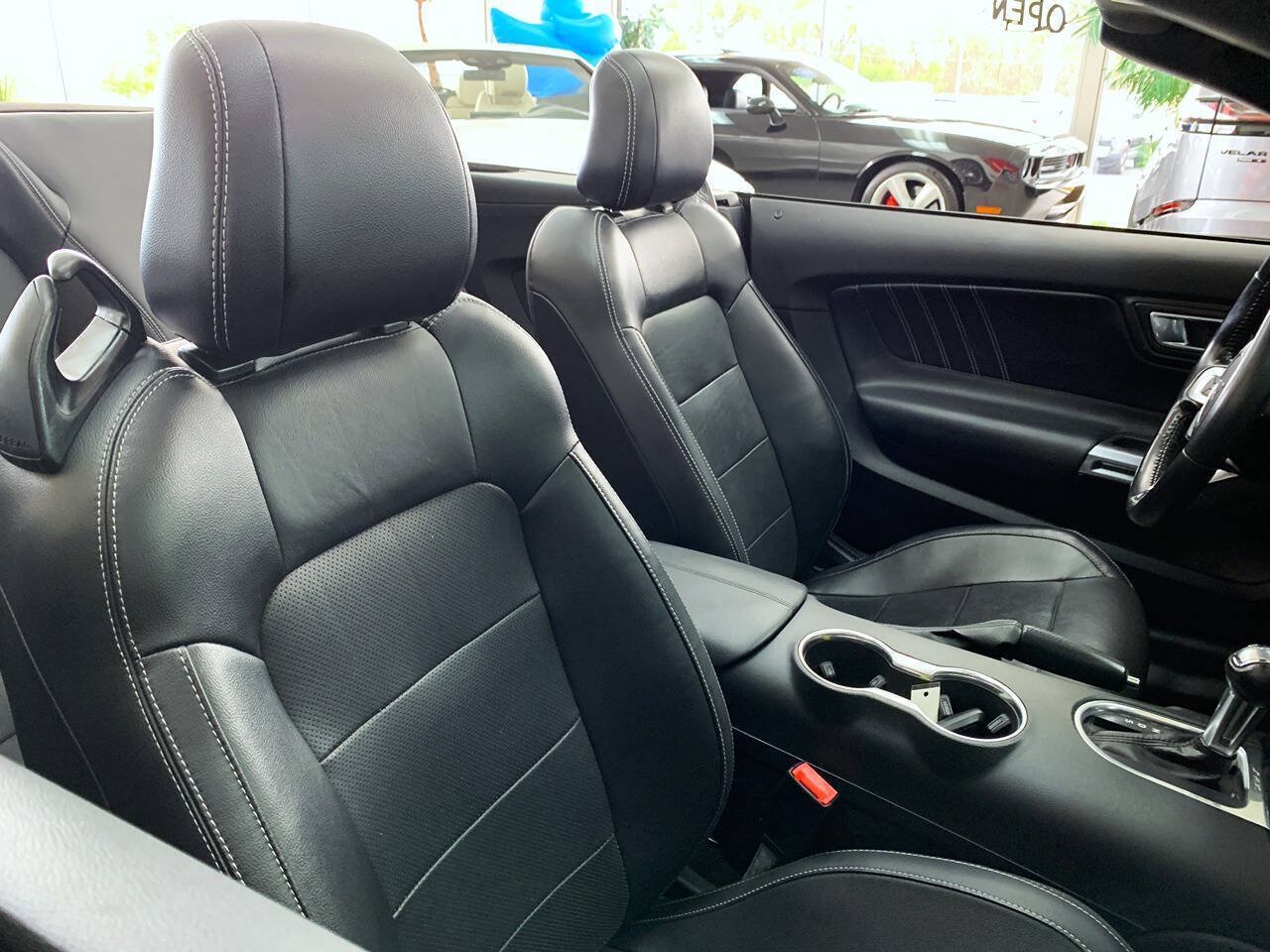 Used 2019 Ford Mustang GT Premium RWD image 11
