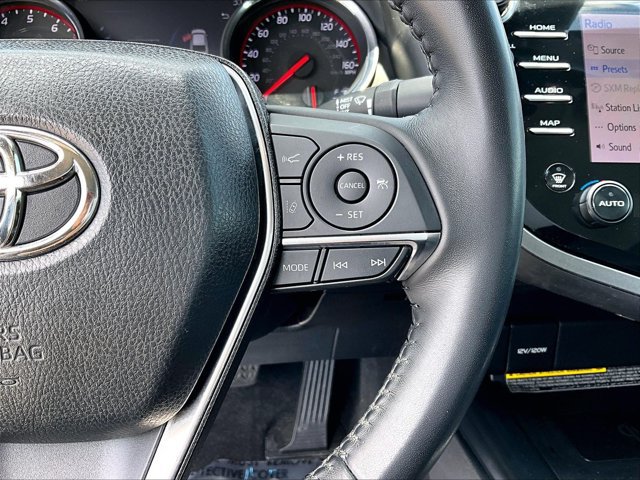 Used 2019 Toyota Camry XSE FWD image 21